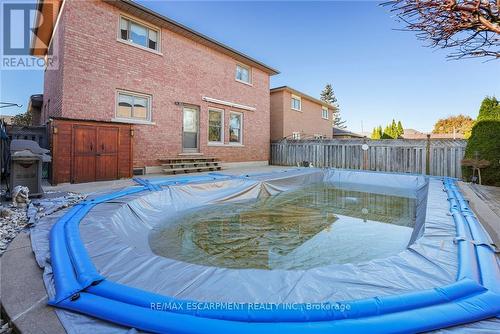 15 Presidio Drive, Hamilton, ON - Outdoor With In Ground Pool With Exterior