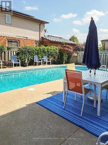 15 Presidio Drive, Hamilton, ON - Outdoor With In Ground Pool