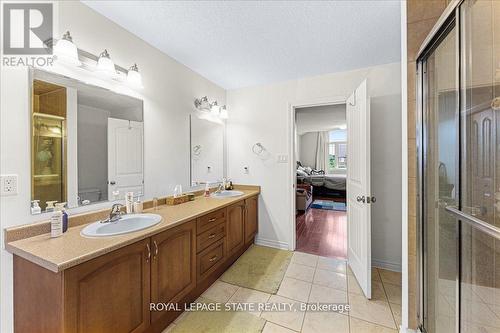 9 Tolton Drive, Guelph, ON - Indoor Photo Showing Bathroom