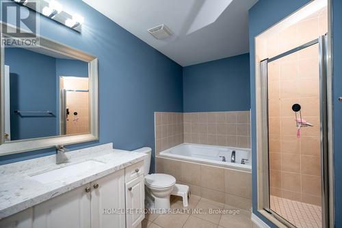 9 Lotus Street N, Brampton, ON - Indoor Photo Showing Bathroom