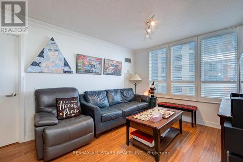 1233 - 35 Viking Lane, Toronto, ON - Indoor Photo Showing Living Room