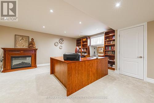 52 - 1150 Skyview Drive, Burlington, ON - Indoor With Fireplace