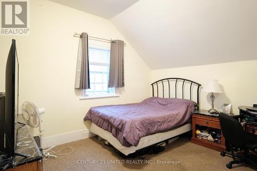 593 Harvey Street, Peterborough (Downtown), ON - Indoor Photo Showing Bedroom