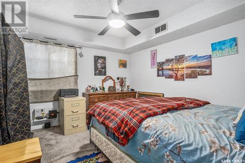 202B 213 Main Street, Martensville, SK - Indoor Photo Showing Bedroom