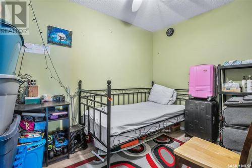 202B 213 Main Street, Martensville, SK - Indoor Photo Showing Bedroom