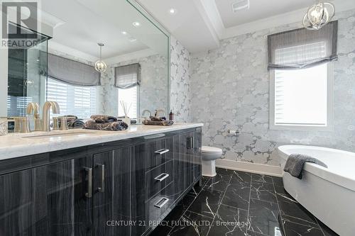 2 Capstan Court, Whitby, ON - Indoor Photo Showing Bathroom