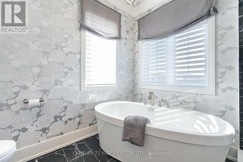 2 Capstan Court, Whitby, ON - Indoor Photo Showing Bathroom