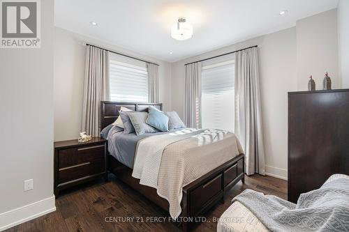 2 Capstan Court, Whitby, ON - Indoor Photo Showing Bedroom