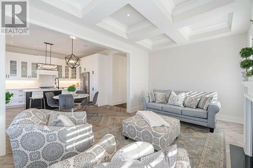 2 Capstan Court, Whitby, ON - Indoor Photo Showing Living Room