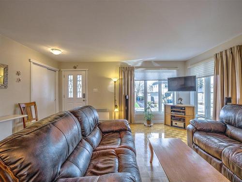 Salon - 622 Rue Chapleau, Saint-Jérôme, QC - Indoor Photo Showing Living Room