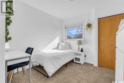 1027 Pezer Crescent, Saskatoon, SK - Indoor Photo Showing Bedroom