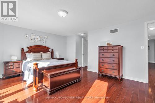 12 Zecca Drive, Guelph, ON - Indoor Photo Showing Bedroom