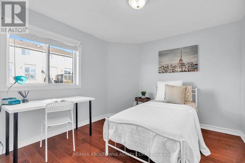 12 Zecca Drive, Guelph, ON - Indoor Photo Showing Bedroom