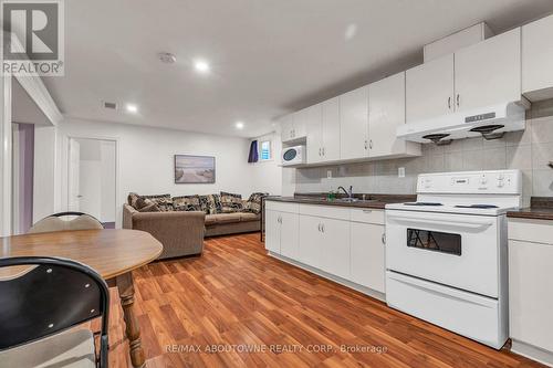 12 Zecca Drive, Guelph, ON - Indoor Photo Showing Kitchen