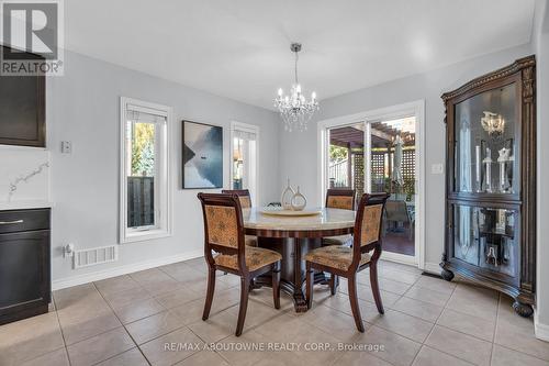 12 Zecca Drive, Guelph, ON - Indoor Photo Showing Dining Room