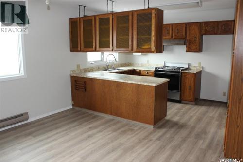 Ernst Acreage, Lomond Rm No. 37, SK - Indoor Photo Showing Kitchen