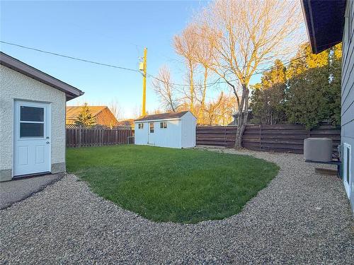 1003 Patricia Avenue, Brandon, MB - Outdoor