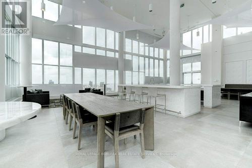 1103 - 500 Brock Avenue, Burlington, ON - Indoor Photo Showing Dining Room