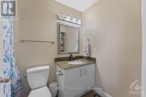 6397 Natalie Way, Ottawa, ON - Indoor Photo Showing Bathroom