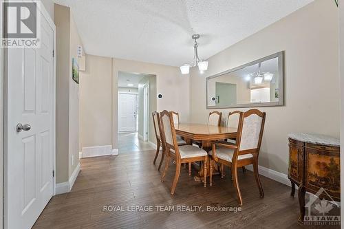 6397 Natalie Way, Ottawa, ON - Indoor Photo Showing Dining Room