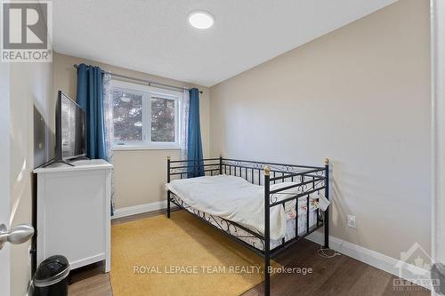 6397 Natalie Way, Ottawa, ON - Indoor Photo Showing Bedroom