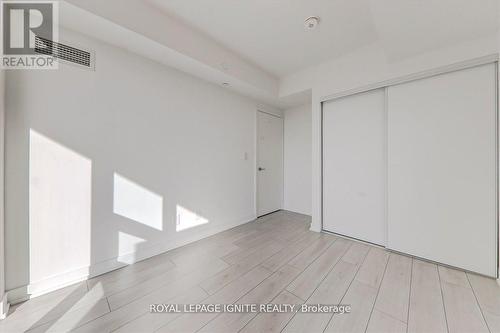 2101 - 2033 Kennedy Road, Toronto, ON - Indoor Photo Showing Other Room