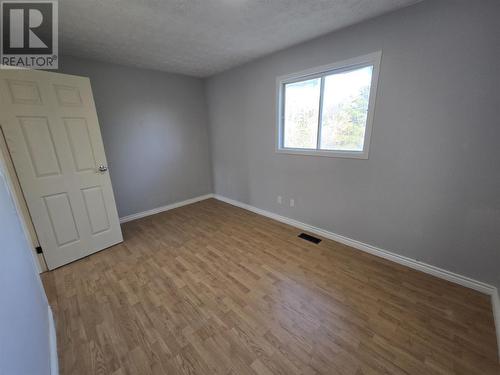 15 Hergott Ave, Elliot Lake, ON - Indoor Photo Showing Other Room