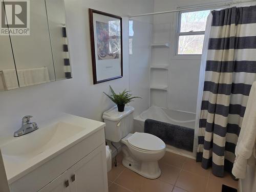 15 Hergott Ave, Elliot Lake, ON - Indoor Photo Showing Bathroom