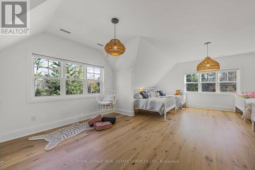 395 Eastdale Drive, Wasaga Beach, ON - Indoor Photo Showing Bedroom