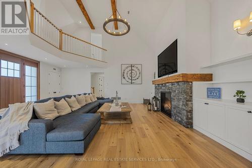 395 Eastdale Drive, Wasaga Beach, ON - Indoor Photo Showing Living Room With Fireplace