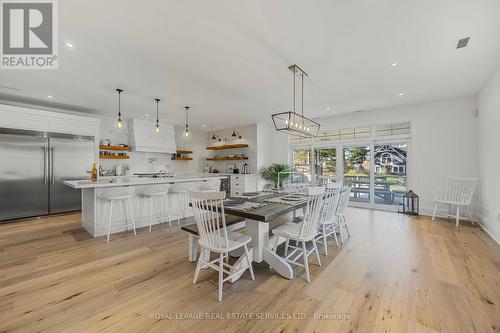 395 Eastdale Drive, Wasaga Beach, ON - Indoor Photo Showing Dining Room