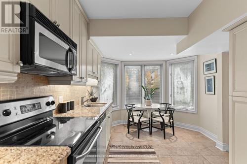 3 Burnham Road, Toronto, ON - Indoor Photo Showing Kitchen With Upgraded Kitchen