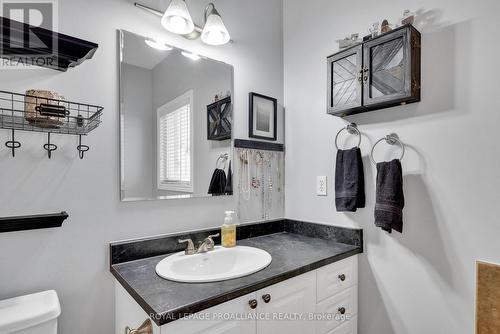 49 Spicer Street, Port Hope, ON - Indoor Photo Showing Bathroom