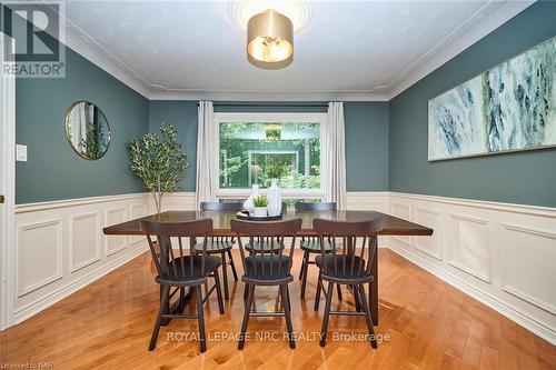 33 Berkwood Place, Pelham, ON - Indoor Photo Showing Dining Room