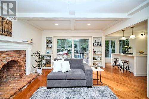 33 Berkwood Place, Pelham, ON - Indoor Photo Showing Living Room With Fireplace