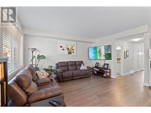 200 Grand Blvd Boulevard Unit# 178, Kamloops, BC - Indoor Photo Showing Living Room