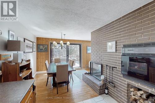 5489 10Th Line, Erin, ON - Indoor With Fireplace