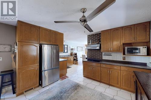 5489 10Th Line, Erin, ON - Indoor Photo Showing Kitchen