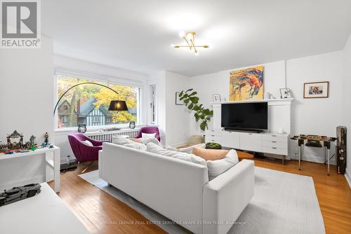 Second - 330 St Clair Avenue E, Toronto, ON - Indoor Photo Showing Living Room