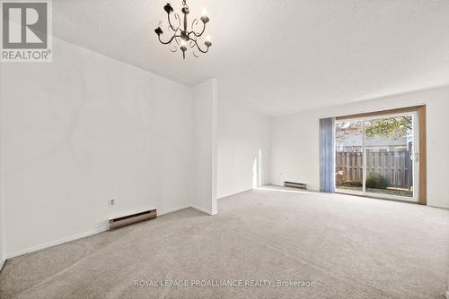 52 A Cascade Boulevard, Belleville, ON - Indoor Photo Showing Other Room