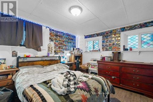 65 John Street, Quinte West, ON - Indoor Photo Showing Bedroom