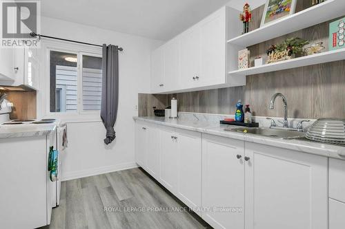 65 John Street, Quinte West, ON - Indoor Photo Showing Kitchen