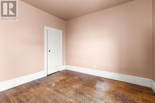 1845 County Road 32, Gananoque (821 - Gananoque), ON - Indoor Photo Showing Other Room