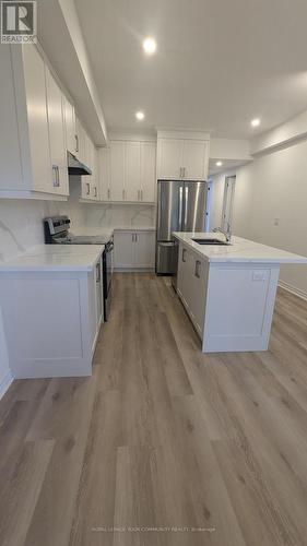 M - 9A Biscayne Boulevard, Georgina, ON - Indoor Photo Showing Kitchen