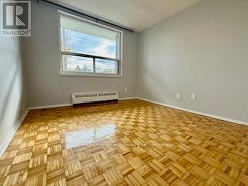 208 - 363 Lakeshore Road E, Mississauga, ON - Indoor Photo Showing Other Room