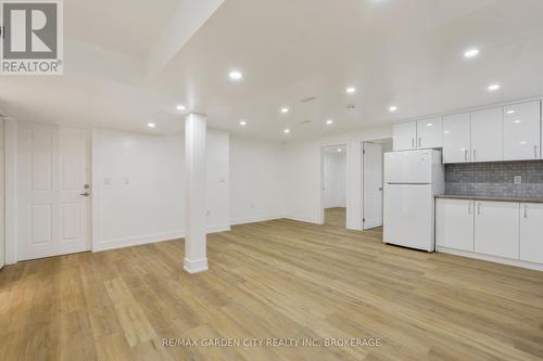 Bsmnt - 1603 Marina Drive, Fort Erie (334 - Crescent Park), ON - Indoor Photo Showing Kitchen