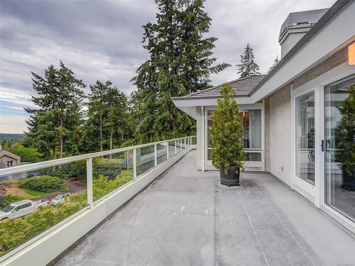 4666 Boulderwood Dr, Saanich, BC 