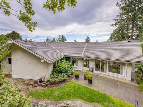 4666 Boulderwood Dr, Saanich, BC 