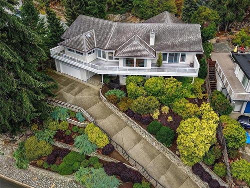 4666 Boulderwood Dr, Saanich, BC 