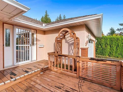 8594 Kingcome Cres, North Saanich, BC 